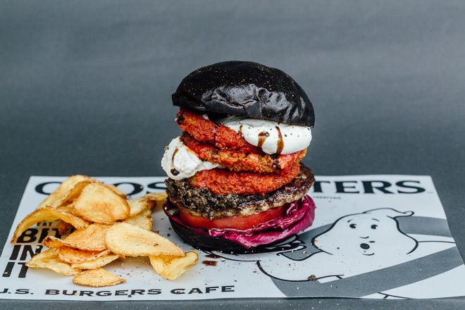 js-burgers-cafe-ghostbusters-burger_1
