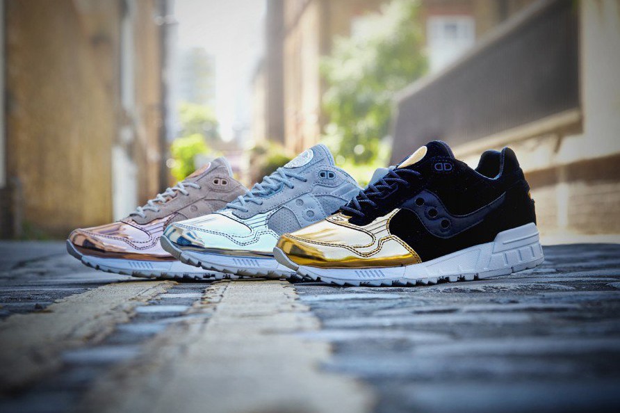 offspring-saucony-shadow-5000-medal-pack-1