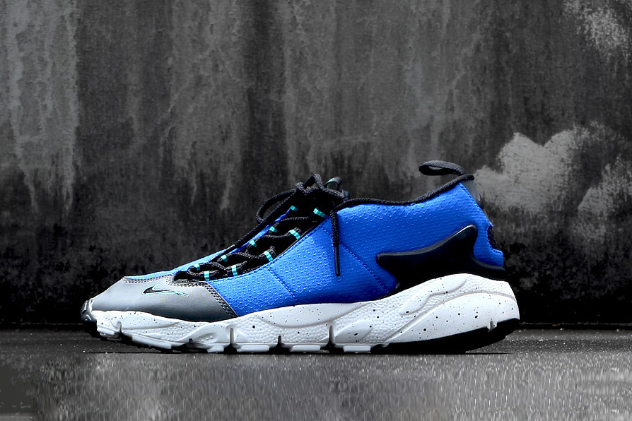 nike-air-footscape-nm-hyper-cobalt-sneaker-1